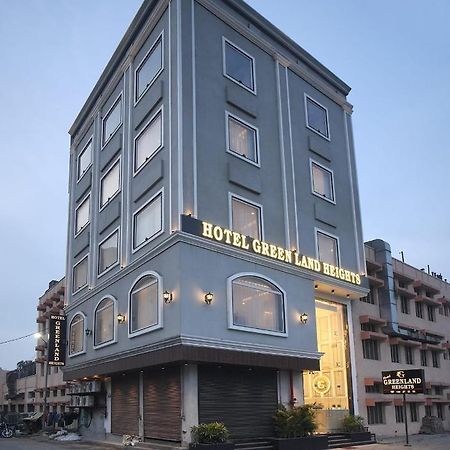 Hotel Green Land Heights Амритсар Екстериор снимка